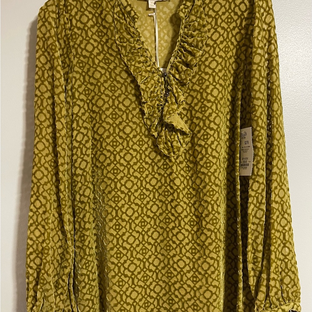 Etcetera green silk blouse, size 6 NWT
